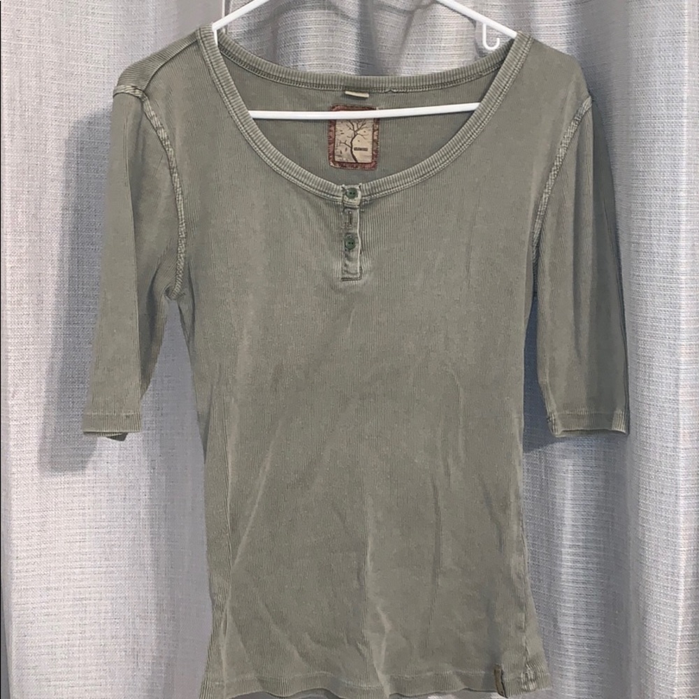 BASIC TRENDY TOP